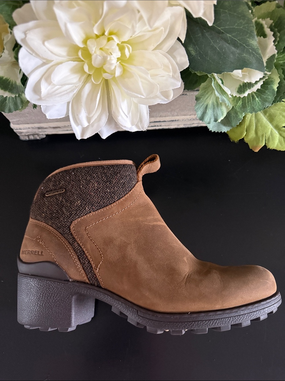 Merrell Chateau II Mid Pull On Boot. - Picture 7 of 15